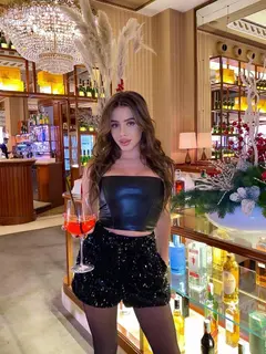 Eleanor profile in Bangkok