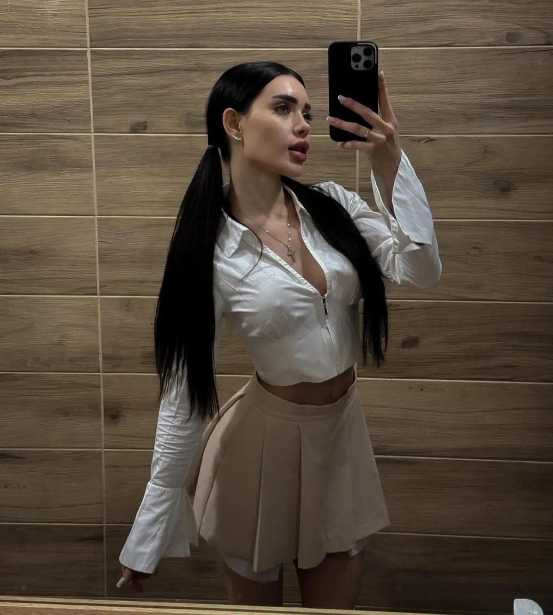 Karolina profile in Bangkok