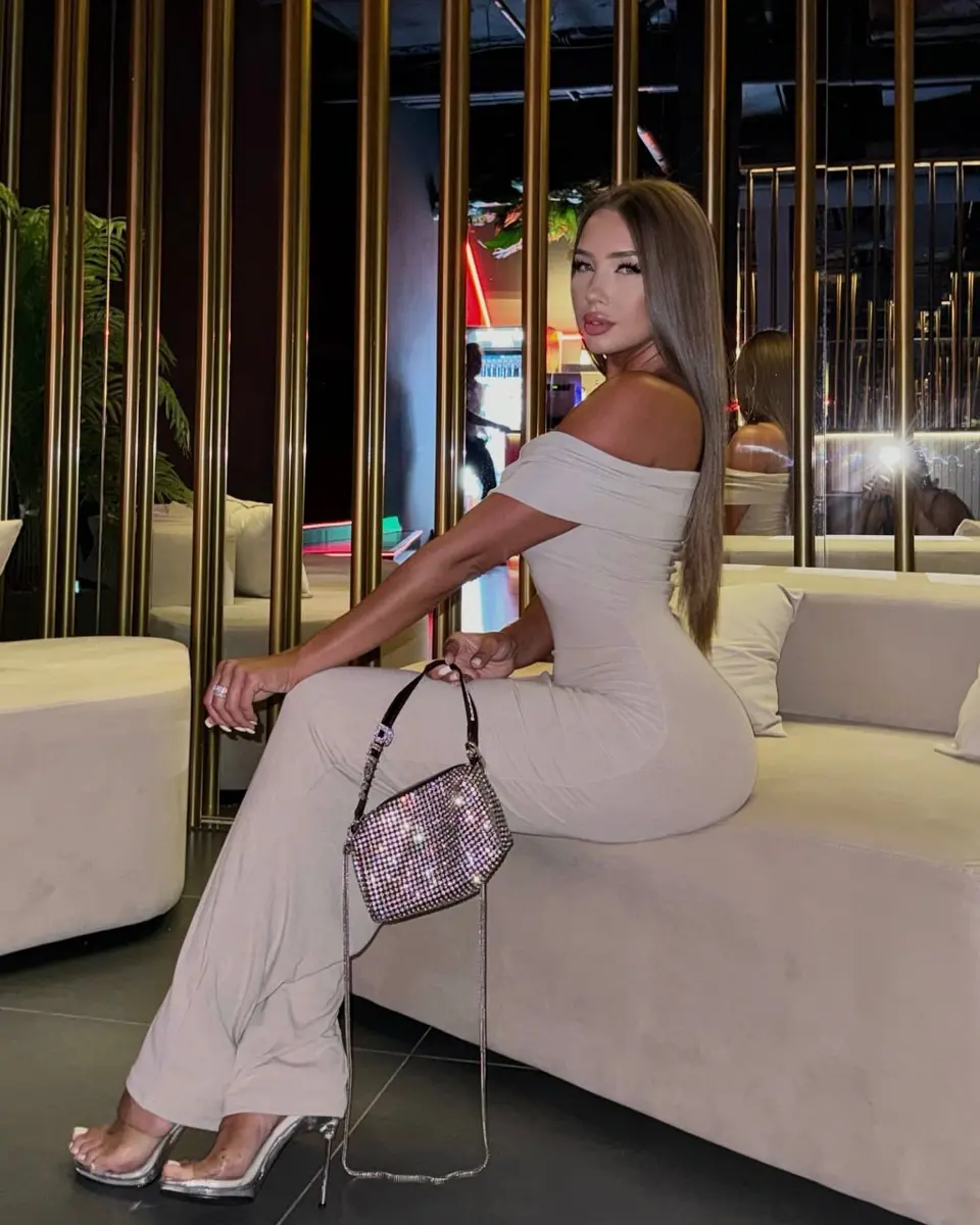 Lana profile in Bangkok