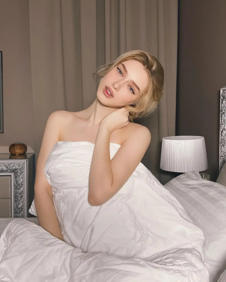 Laura profile in Bangkok