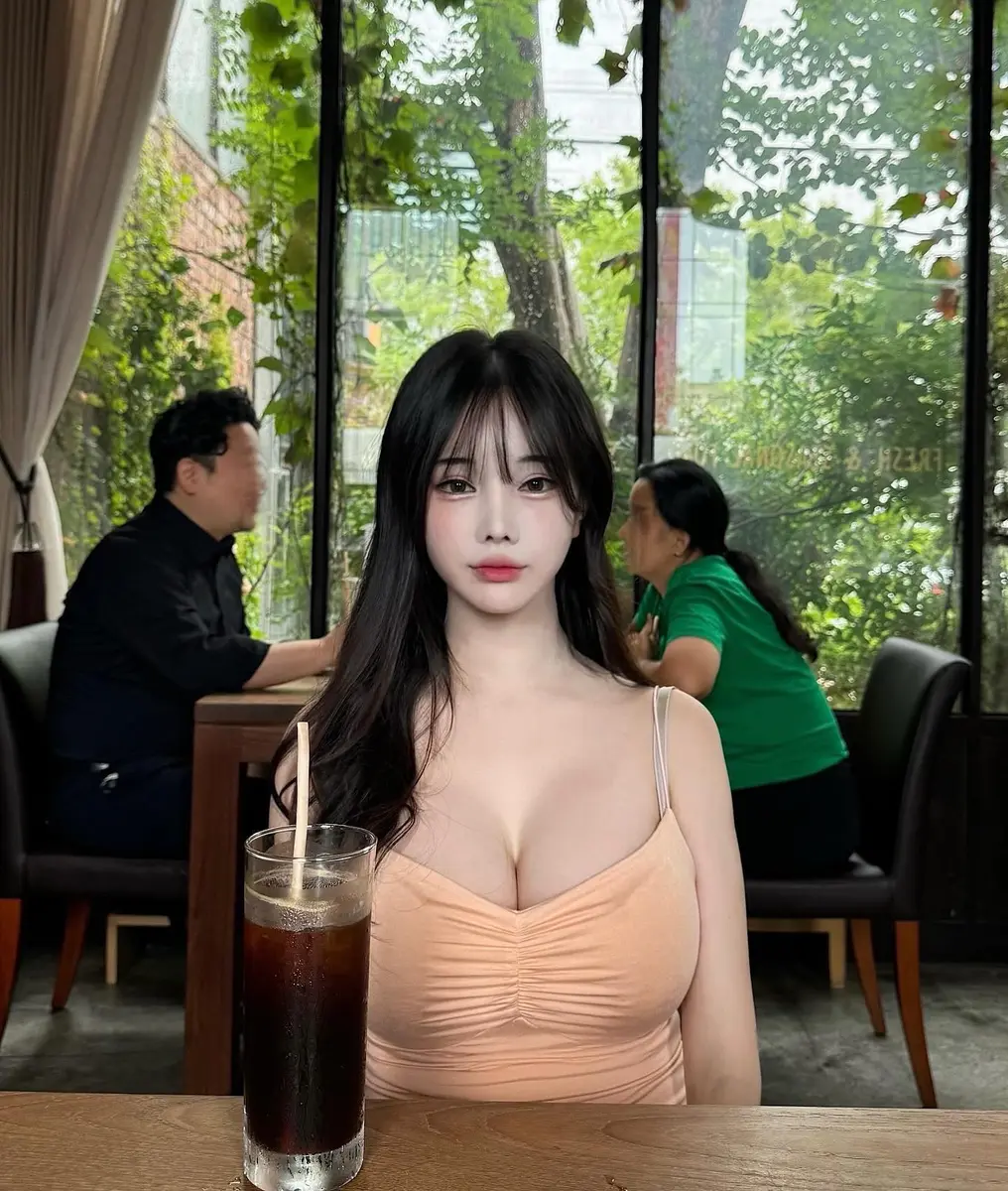 Nari profile in Bangkok