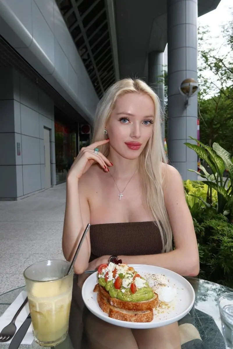 Nova profile in Bangkok